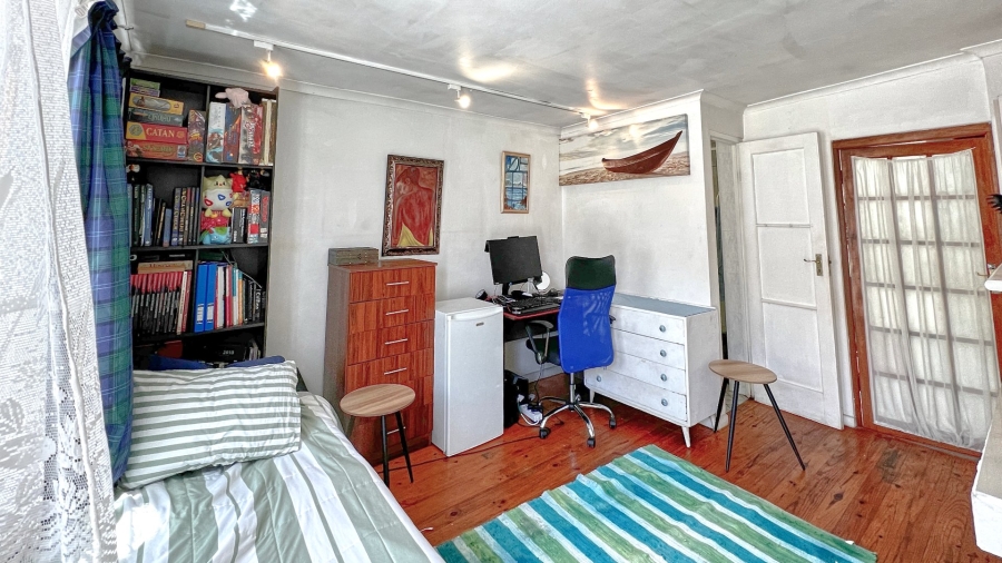 1 Bedroom Property for Sale in Green Point Western Cape
